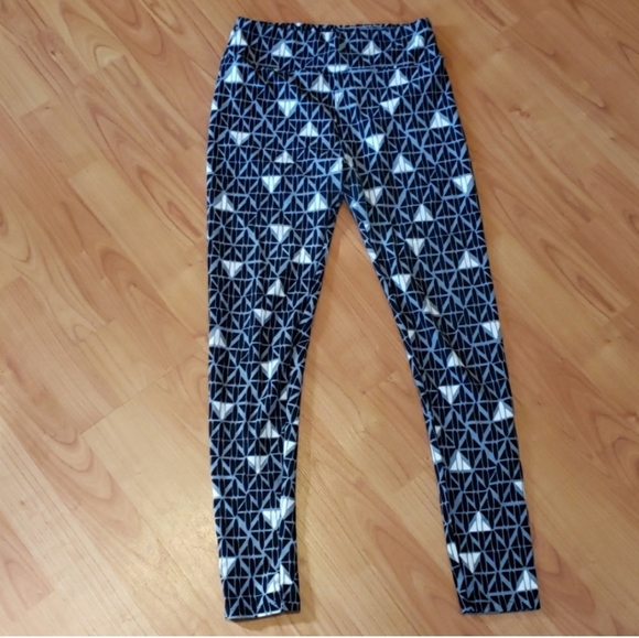LuLaRoe Pants - LuLaRoe black grey soft comfy leggings